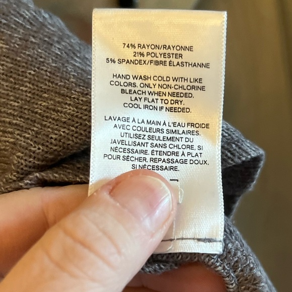 Express Gray Tank Top - Picture 3 of 6